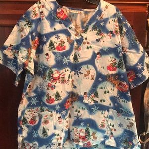 Uniform advantage scrub top Christmas